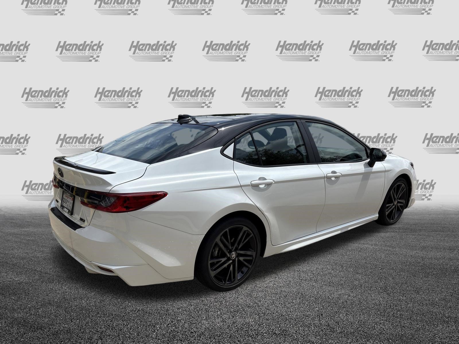 Used 2025 Toyota Camry XSE FWD image 10