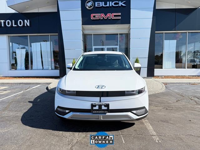 Used 2024 Hyundai Ioniq 5 SE video 4