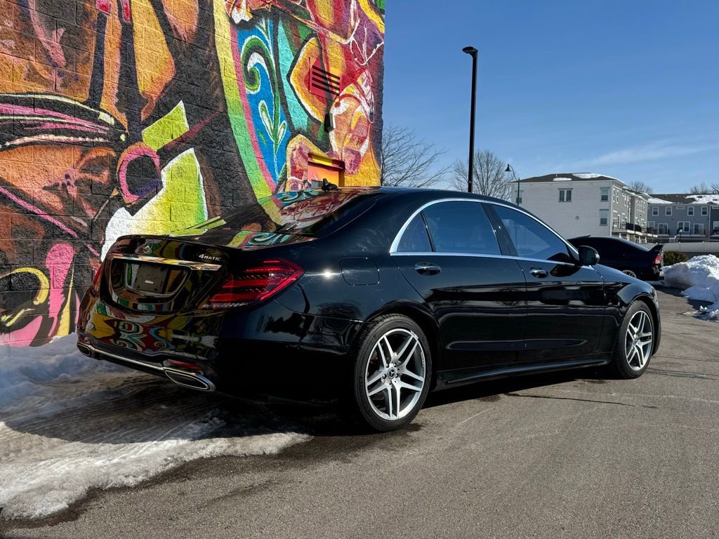 Used 2019 Mercedes-Benz S 560 4MATIC Sedan w/ AMG Line Exterior image 13