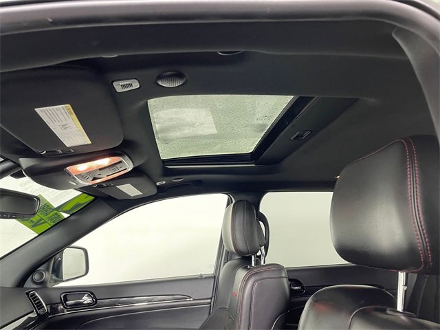 Used 2019 Jeep Grand Cherokee Trailhawk image 17