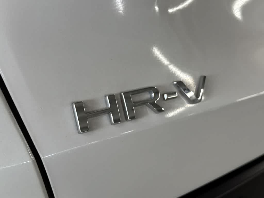 Used 2026 Honda HR-V LX image 11
