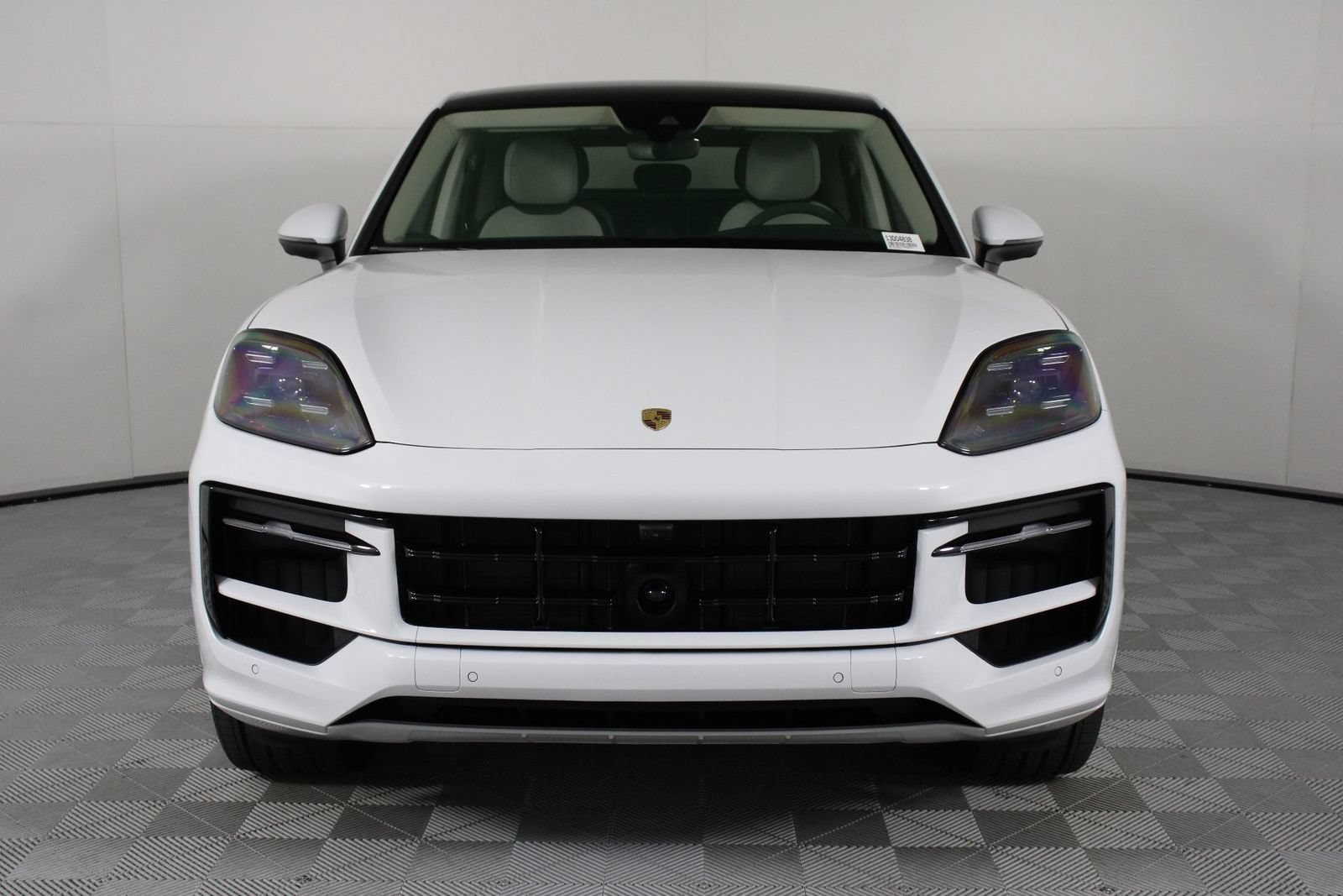 Certified 2026 Porsche Cayenne S AWD/4WD image 10