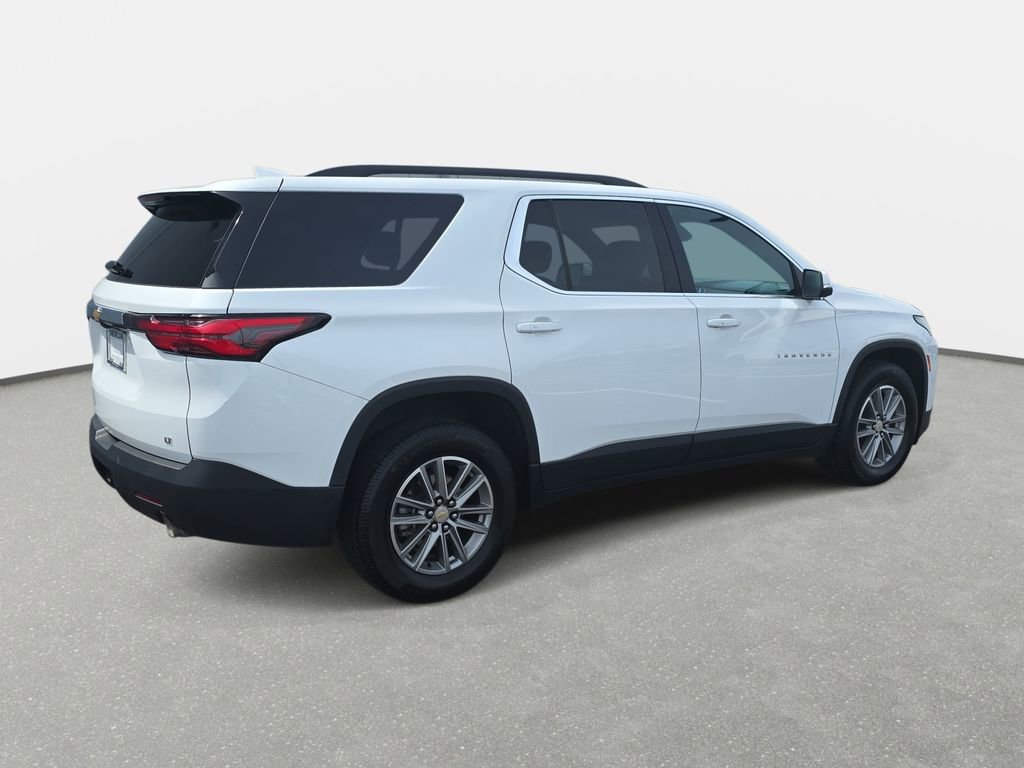 Used 2023 Chevrolet Traverse LT FWD image 5