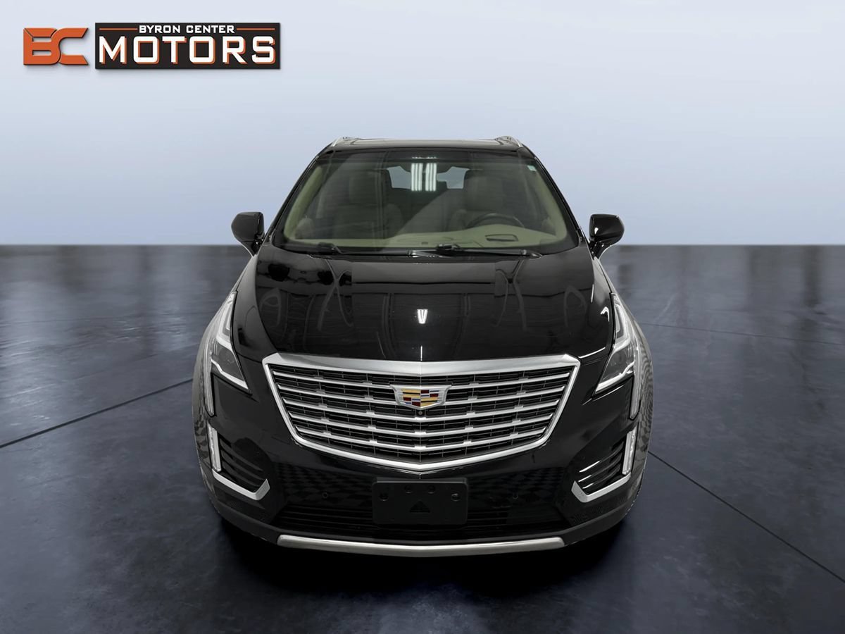 Used 2018 Cadillac XT5 Platinum w/ Driver Assist Package AWD/4WD image 8