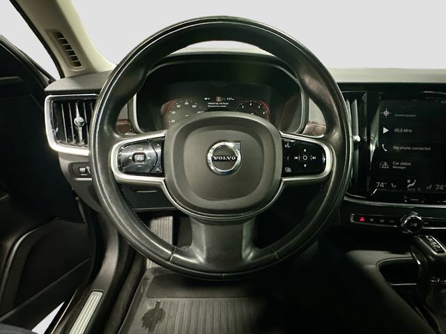 Used 2017 Volvo S90 T6 Momentum w/ Vision Package image 12