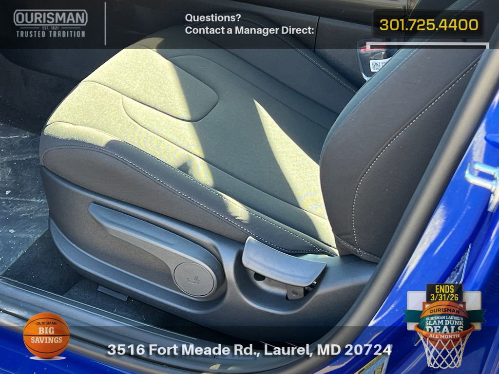 New 2026 Hyundai Elantra Blue image 7