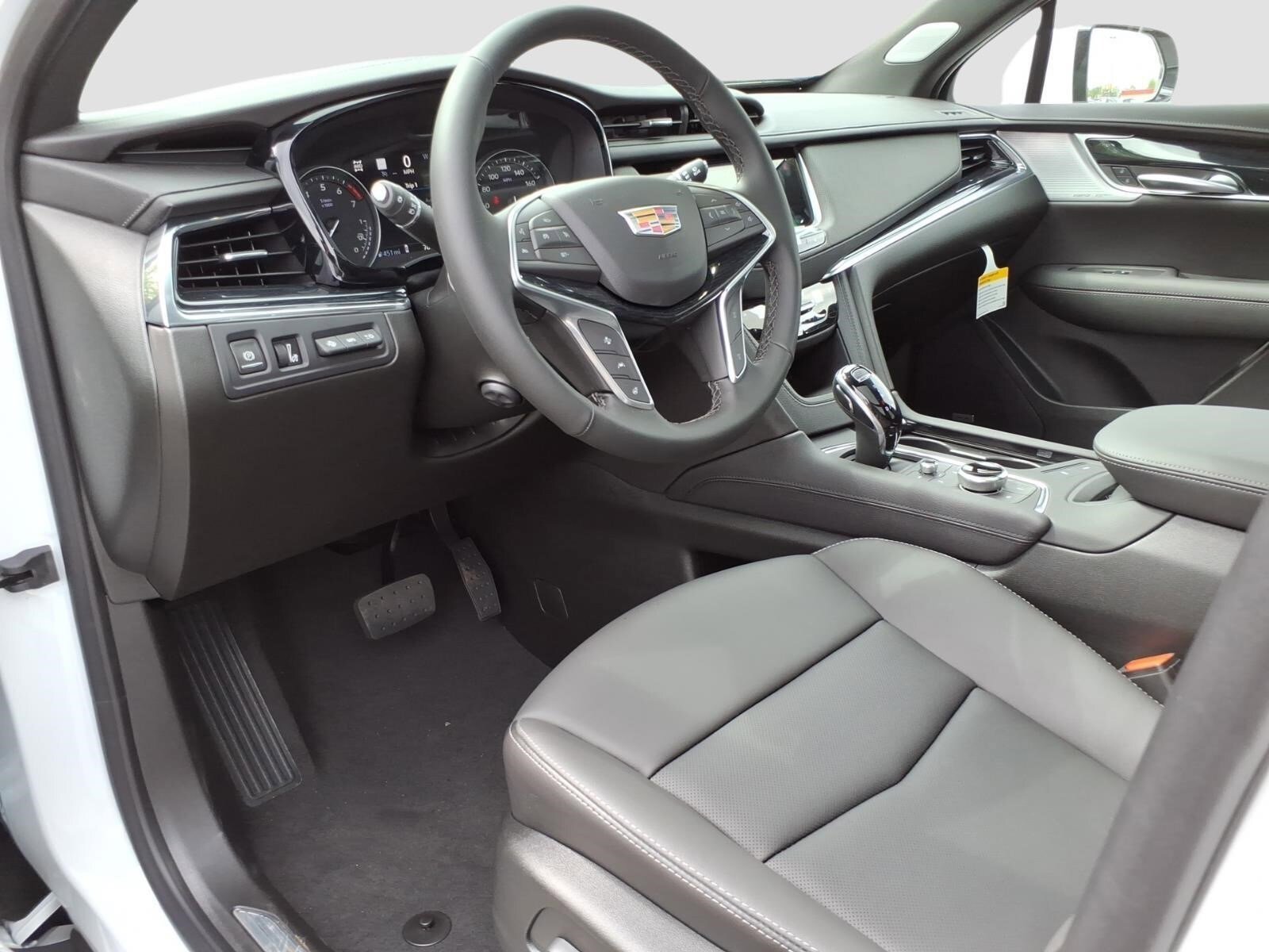 New 2026 Cadillac XT5 Premium Luxury AWD/4WD image 12