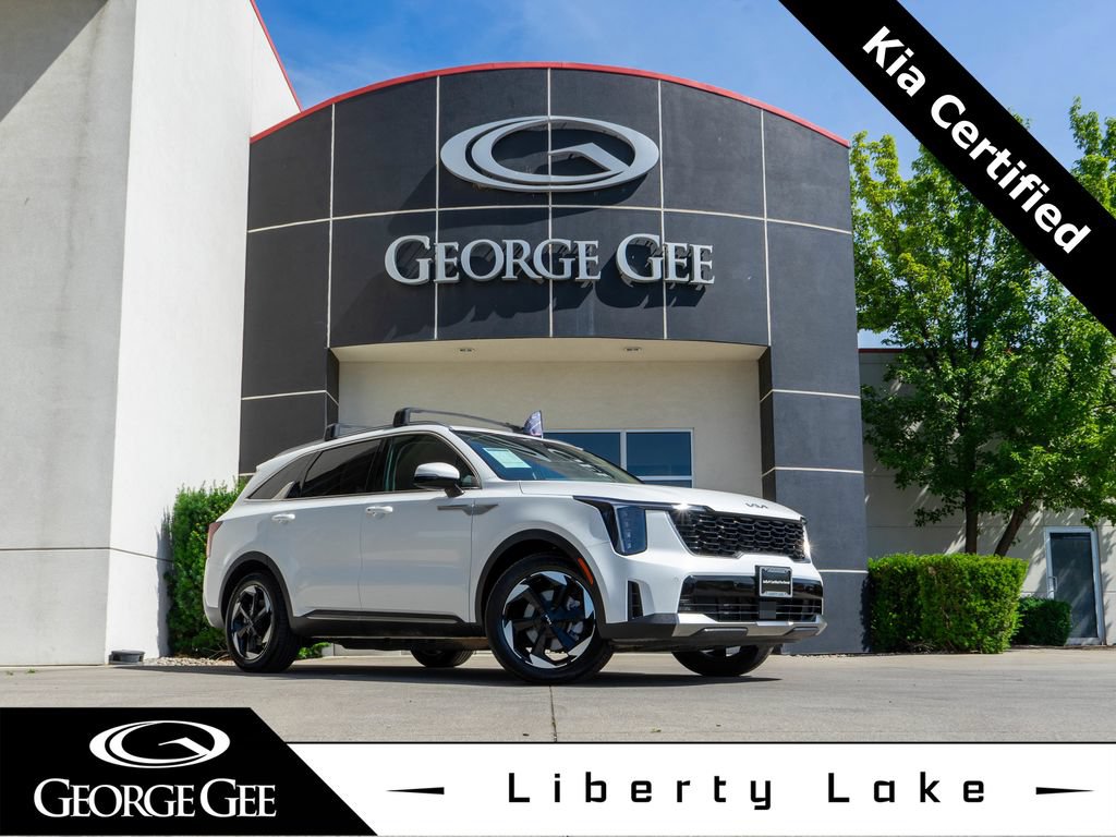 Certified 2026 Kia Sorento EX AWD/4WD image 1