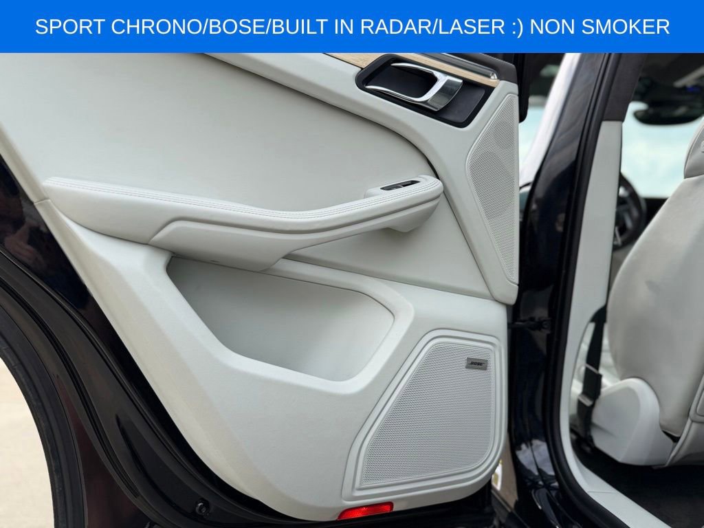 Used 2016 Porsche Macan Turbo image 27
