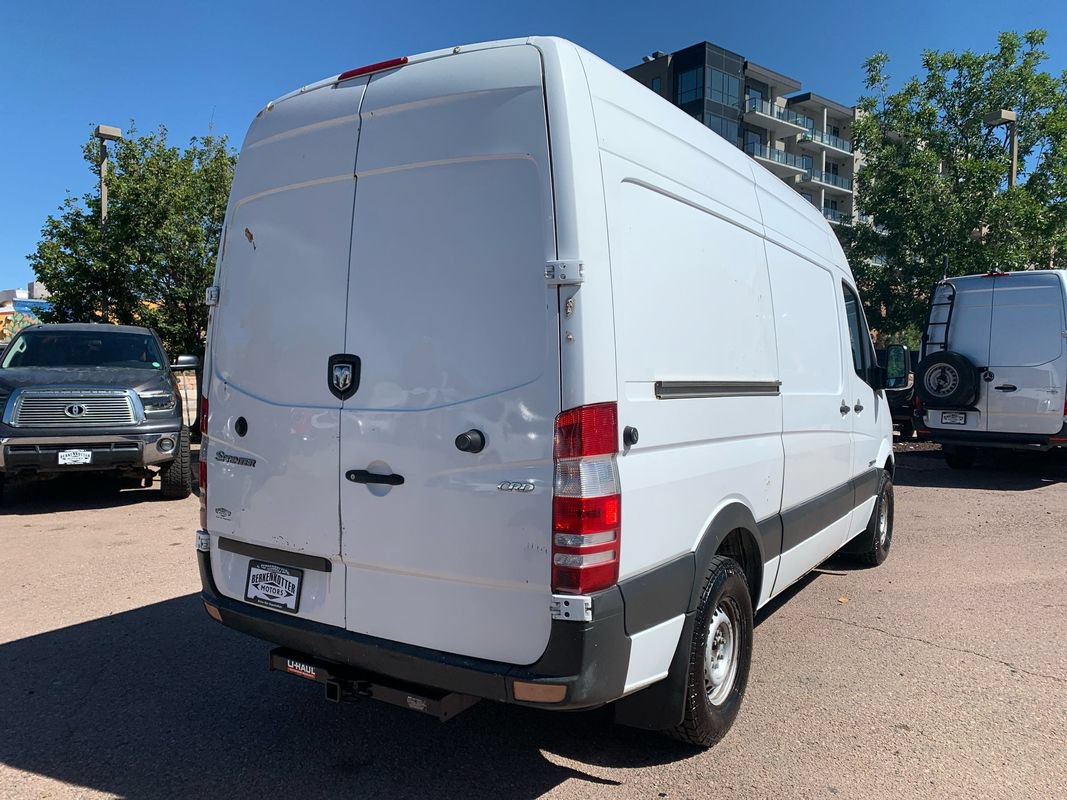 Used 2007 Dodge Sprinter 2500 RWD image 7