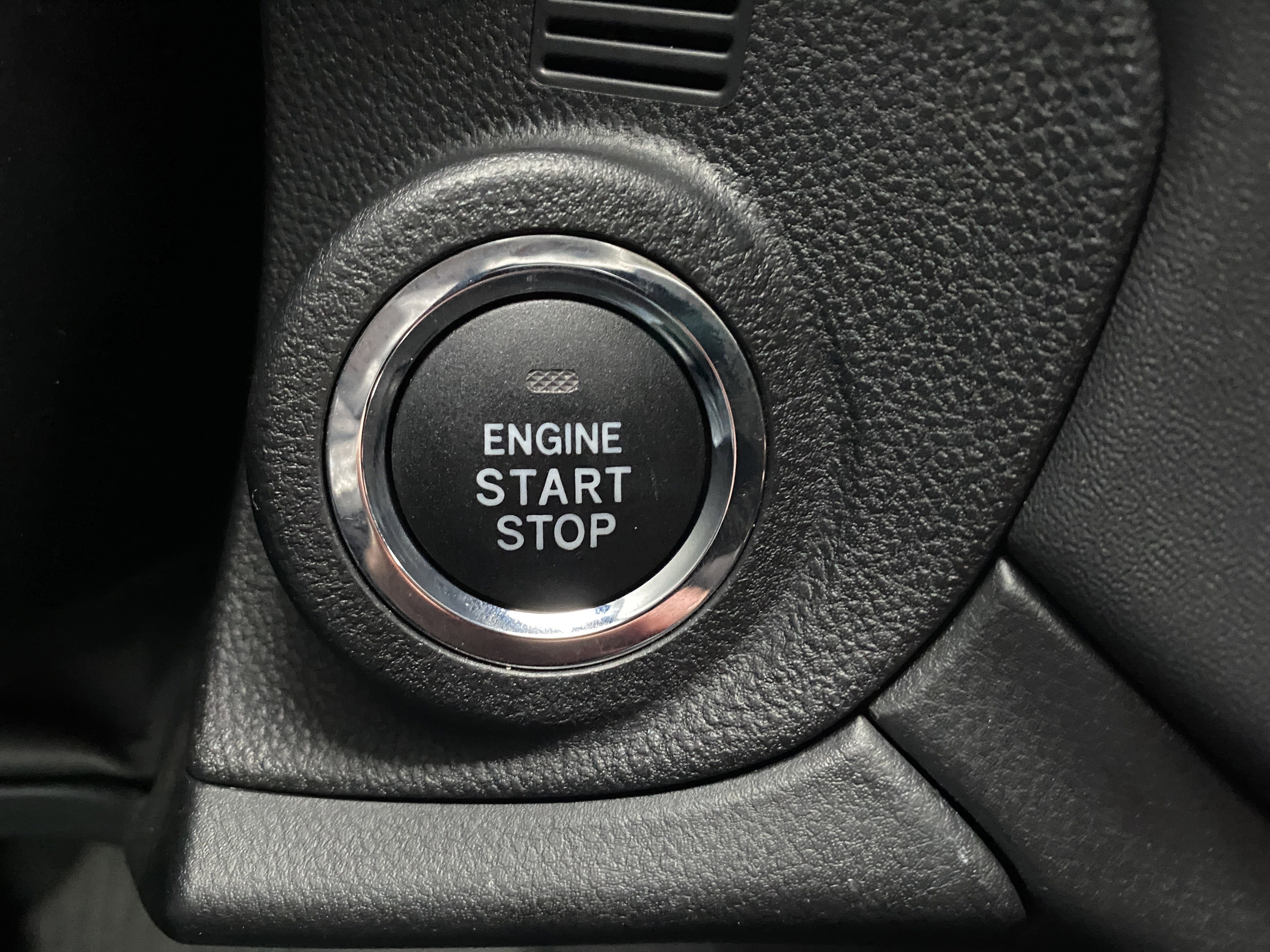 Used 2025 Subaru Outback Limited image 29