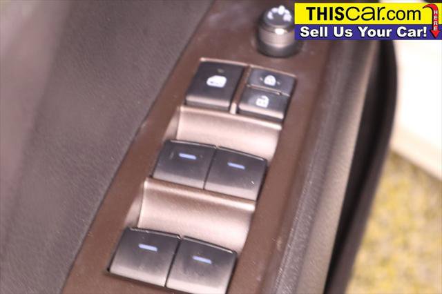 Used 2023 Toyota Camry SE FWD image 29