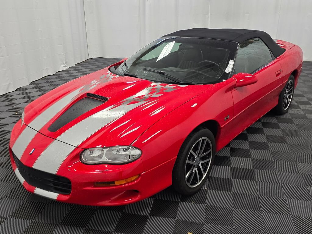 Used 2002 Chevrolet Camaro Z28 w/ SS Performance/Appearance Pkg RWD image 14
