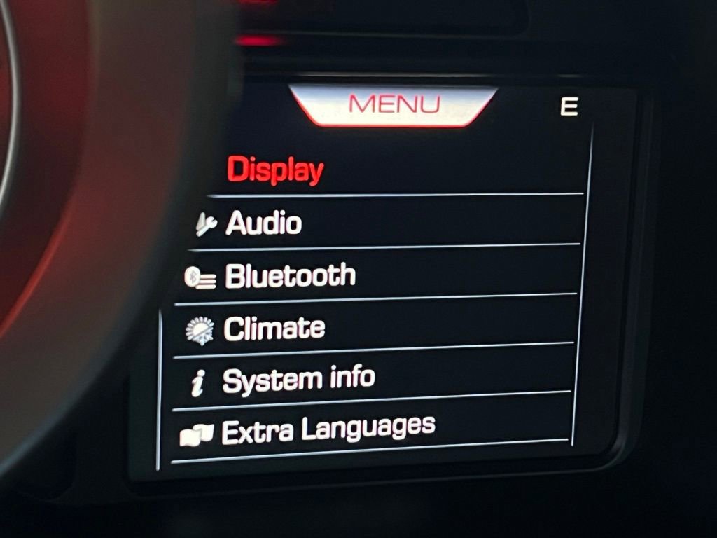 Used 2021 Ferrari F8 Tributo image 28