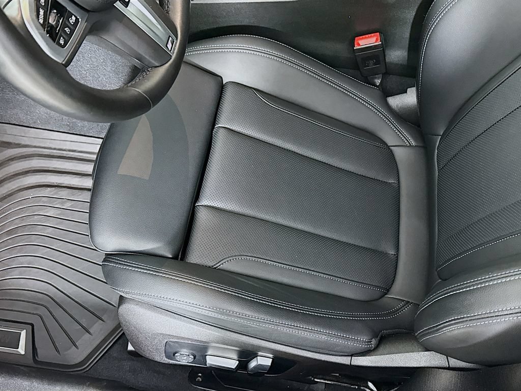 Used 2023 BMW 330e xDrive w/ M Sport Package AWD/4WD image 20
