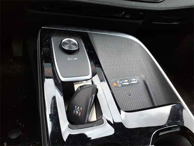 Used 2025 Buick Enclave Preferred image 22