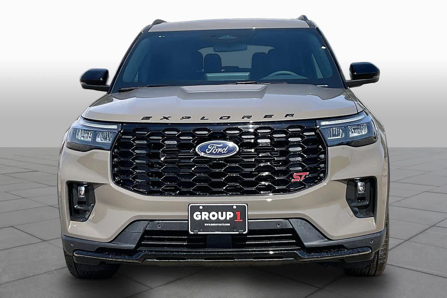 New 2026 Ford Explorer ST AWD/4WD image 3