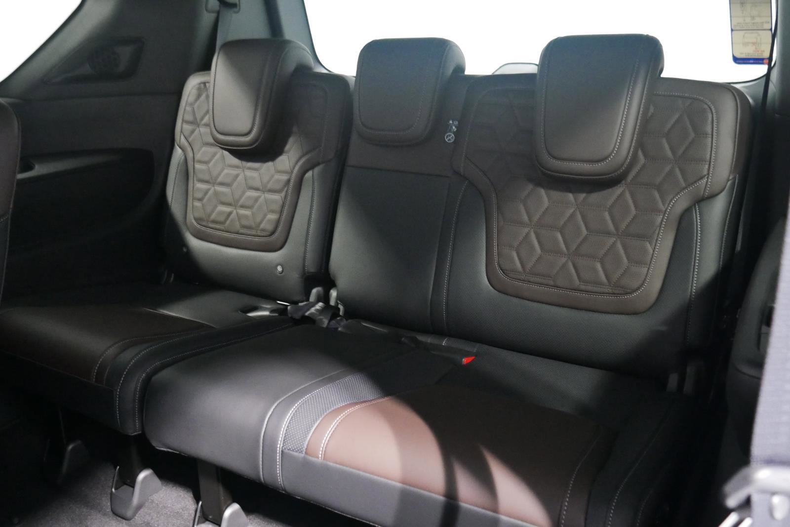 New 2026 Nissan Armada Platinum Reserve w/ Convenience Package image 13