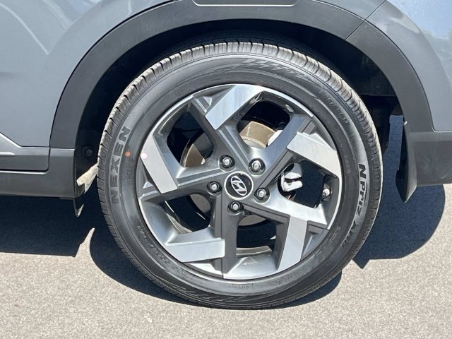 New 2026 Hyundai Venue SEL FWD image 12