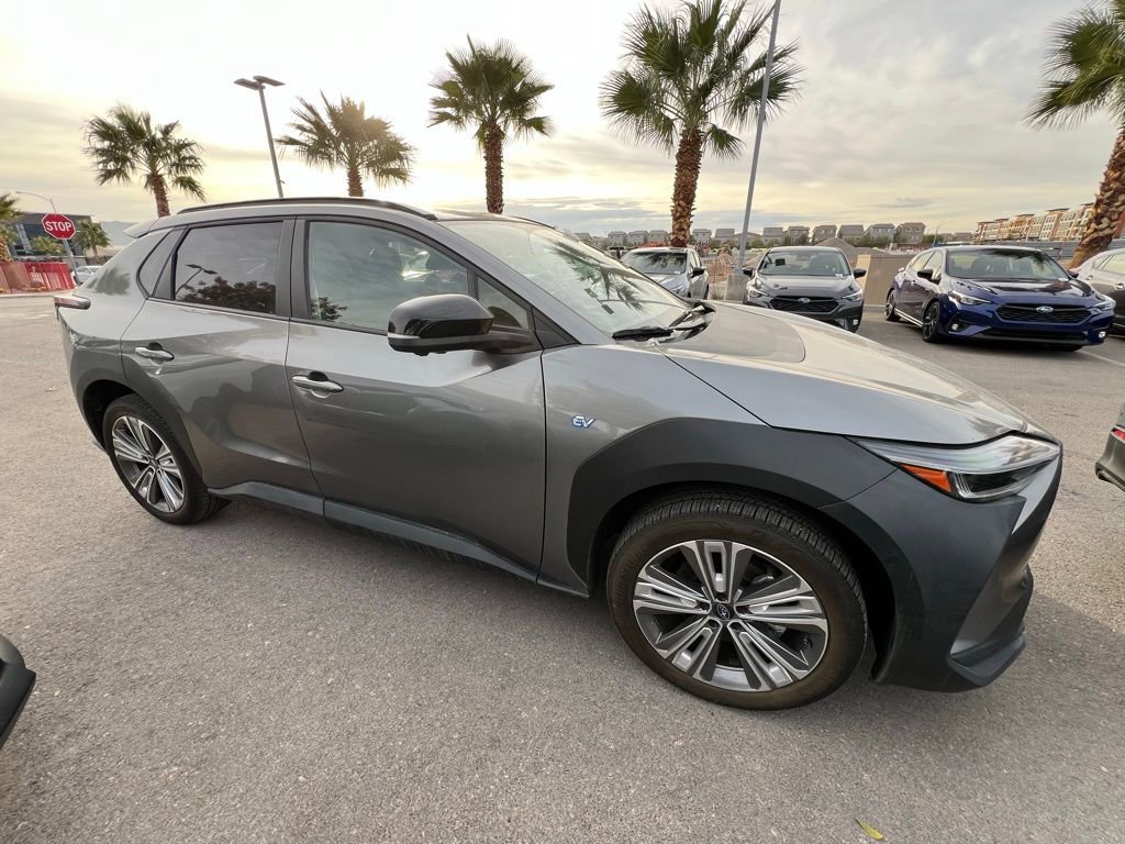 Used 2024 Subaru Solterra Limited image 37