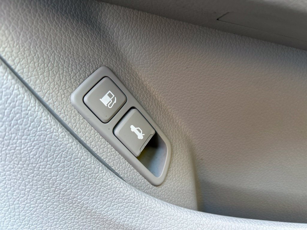 Used 2015 Kia Optima LX FWD image 15