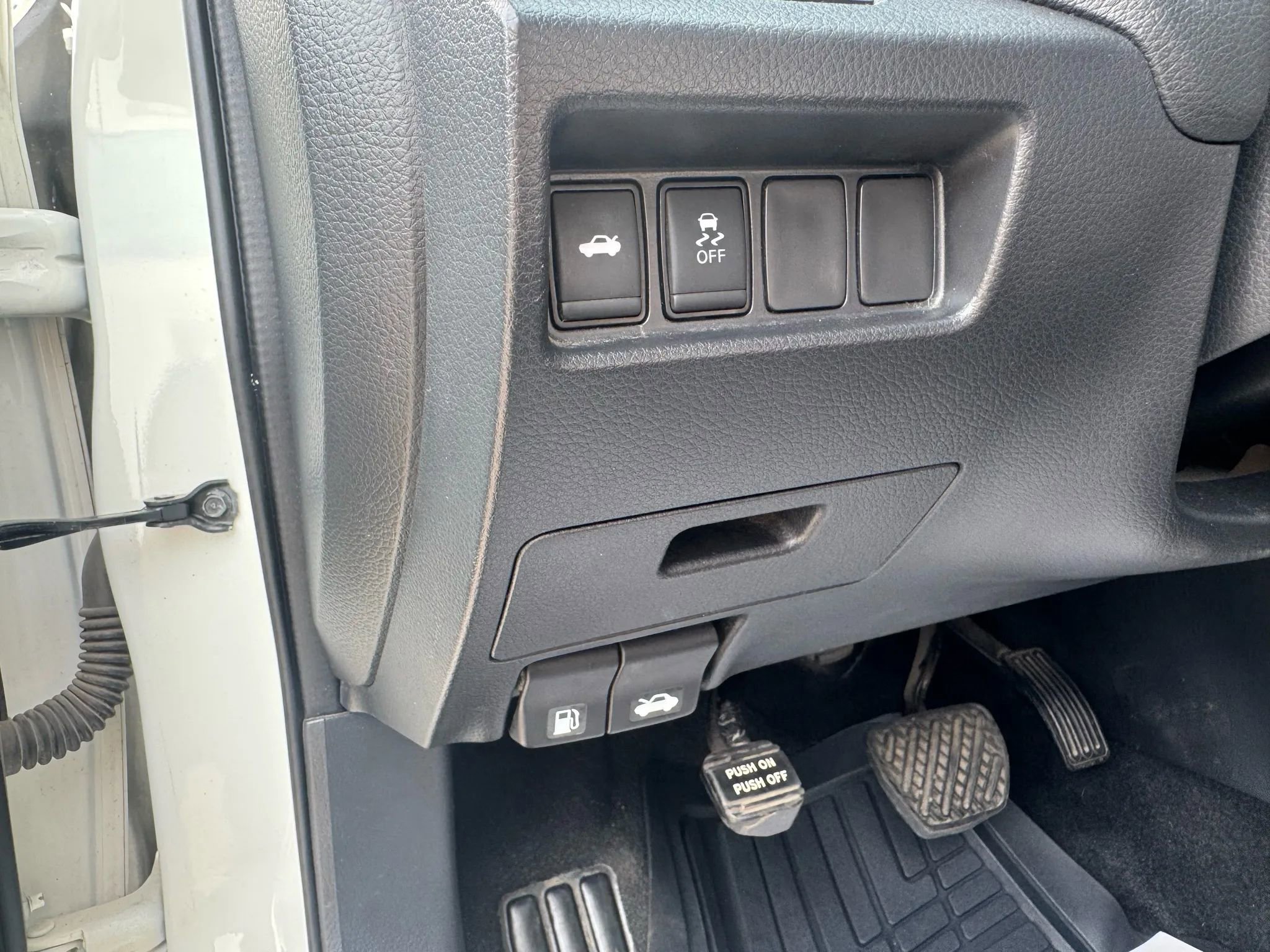 Used 2018 Nissan Altima 2.5 SV image 16