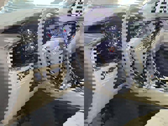 Used 2021 Cadillac XT6 Premium Luxury image 10