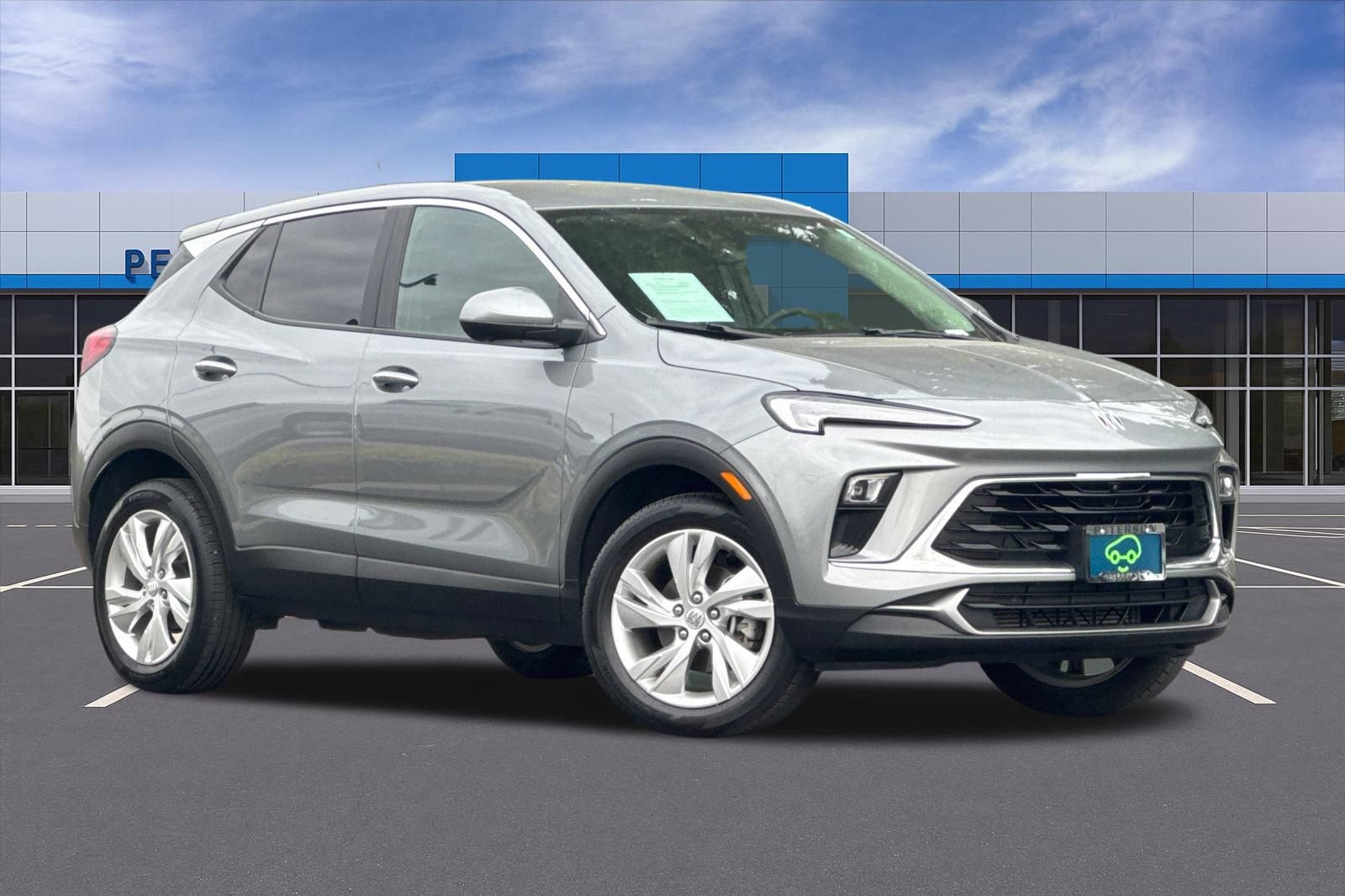 Certified 2024 Buick Encore GX Preferred w/ Advanced Technology Package AWD/4WD image 2