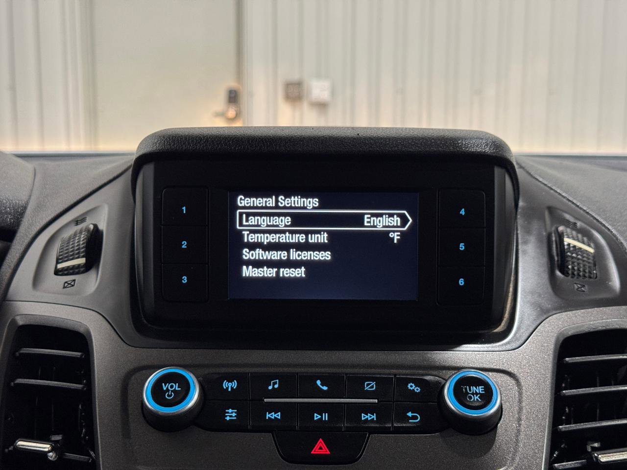 Used 2019 Ford Transit Connect XL image 28