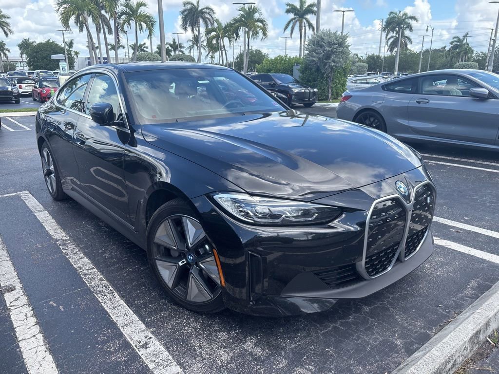 Used 2023 BMW i4 eDrive40 w/ Premium Package RWD image 11