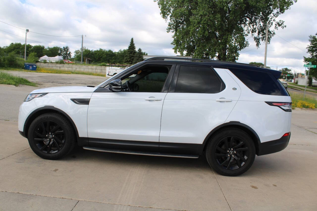 Used 2019 Land Rover Discovery SE AWD/4WD image 5