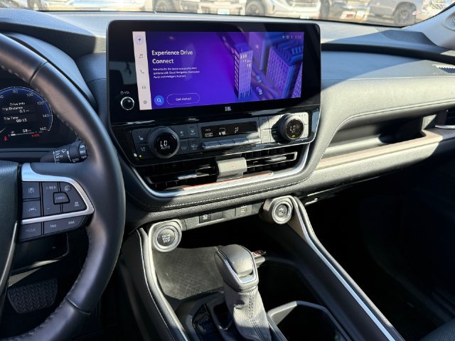 Used 2025 Toyota Grand Highlander FWD image 18