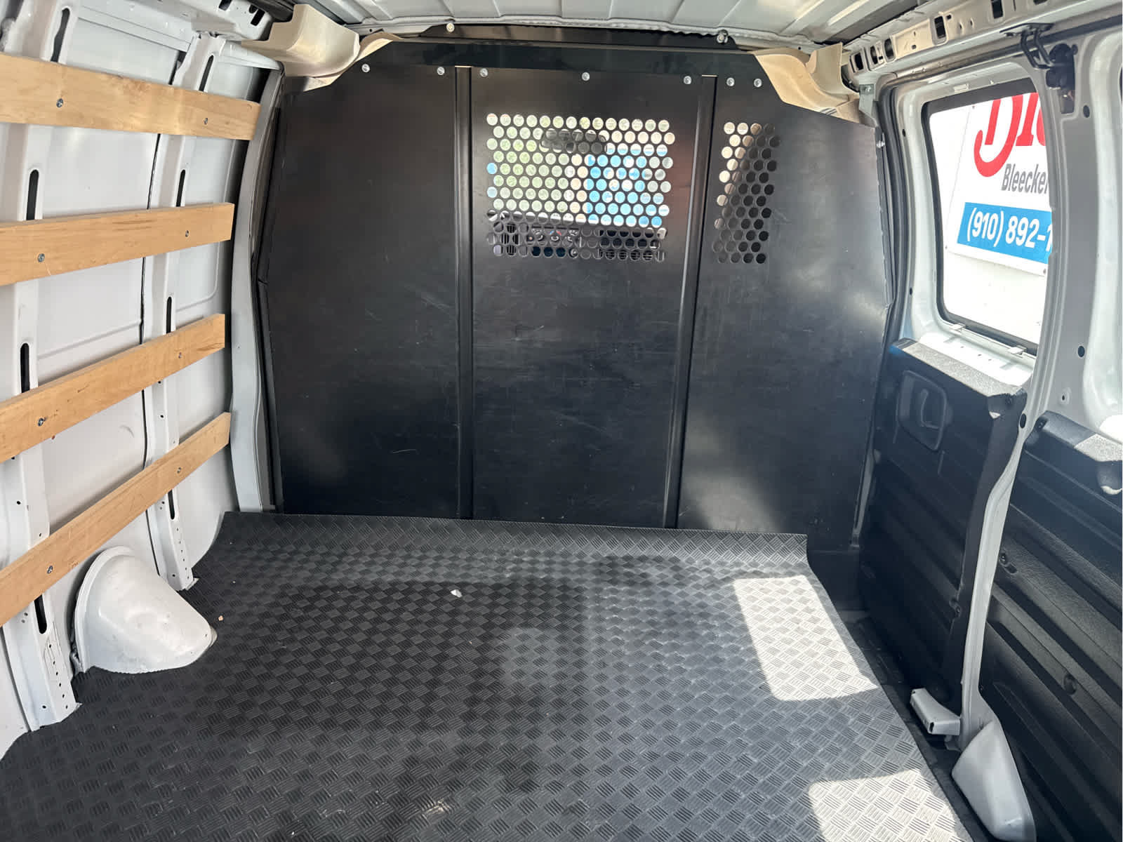 Used 2024 Chevrolet Express 2500 w/ Driver Convenience Package RWD image 29