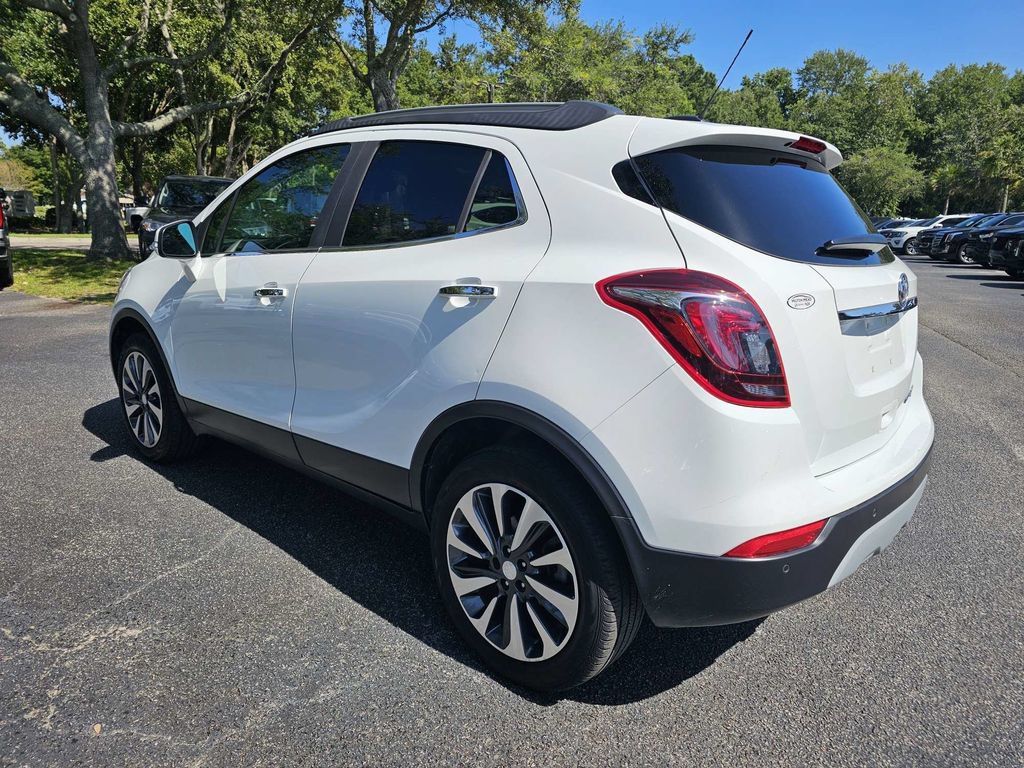 Used 2019 Buick Encore Essence w/ Safety Package II AWD/4WD image 6