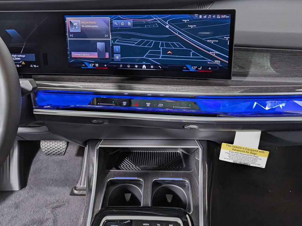 New 2026 BMW i7 xDrive60 AWD/4WD image 32