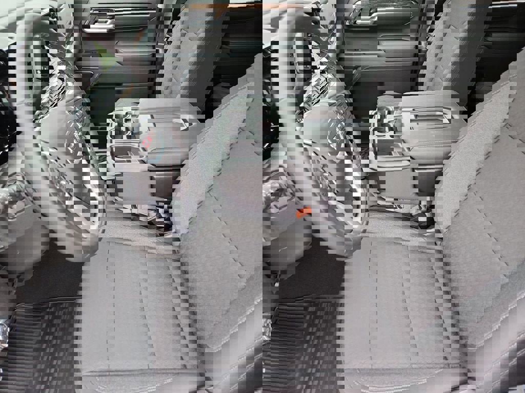 Used 2026 GMC Sierra 1500 Elevation image 9