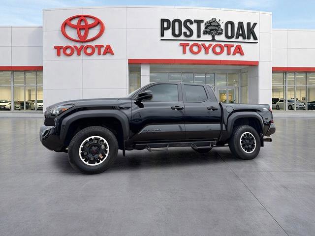 Used 2024 Toyota Tacoma TRD Off-Road image 1
