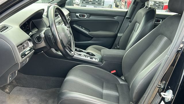 Used 2023 Honda Civic Sport image 10