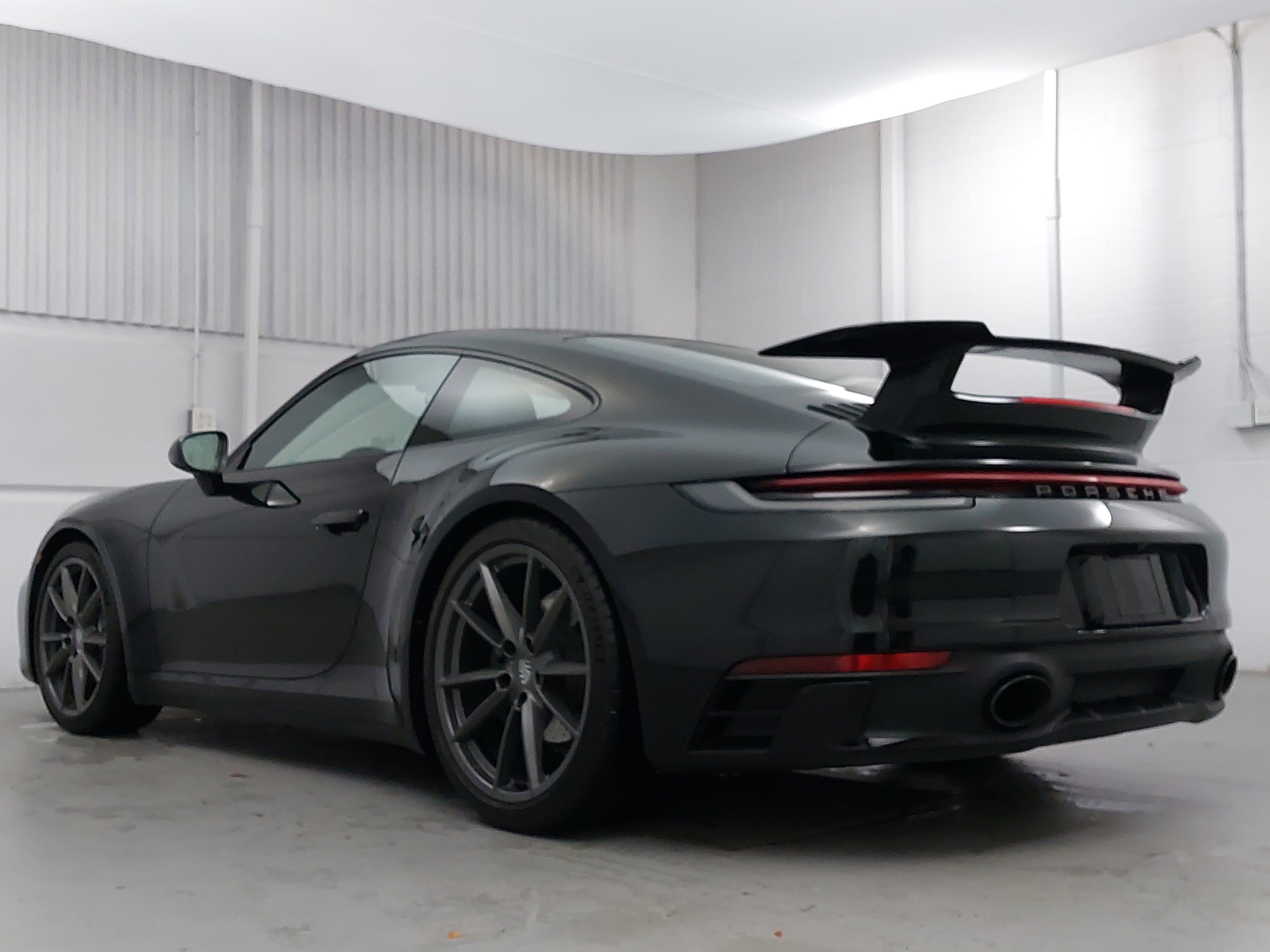 Used 2024 Porsche 911 Carrera T image 3