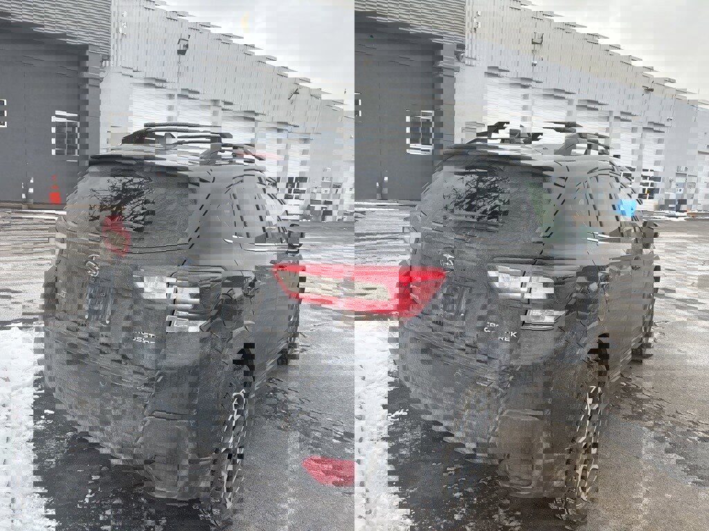 Used 2019 Subaru Crosstrek 2.0i Limited w/ Moonroof Package w/Navigation image 11