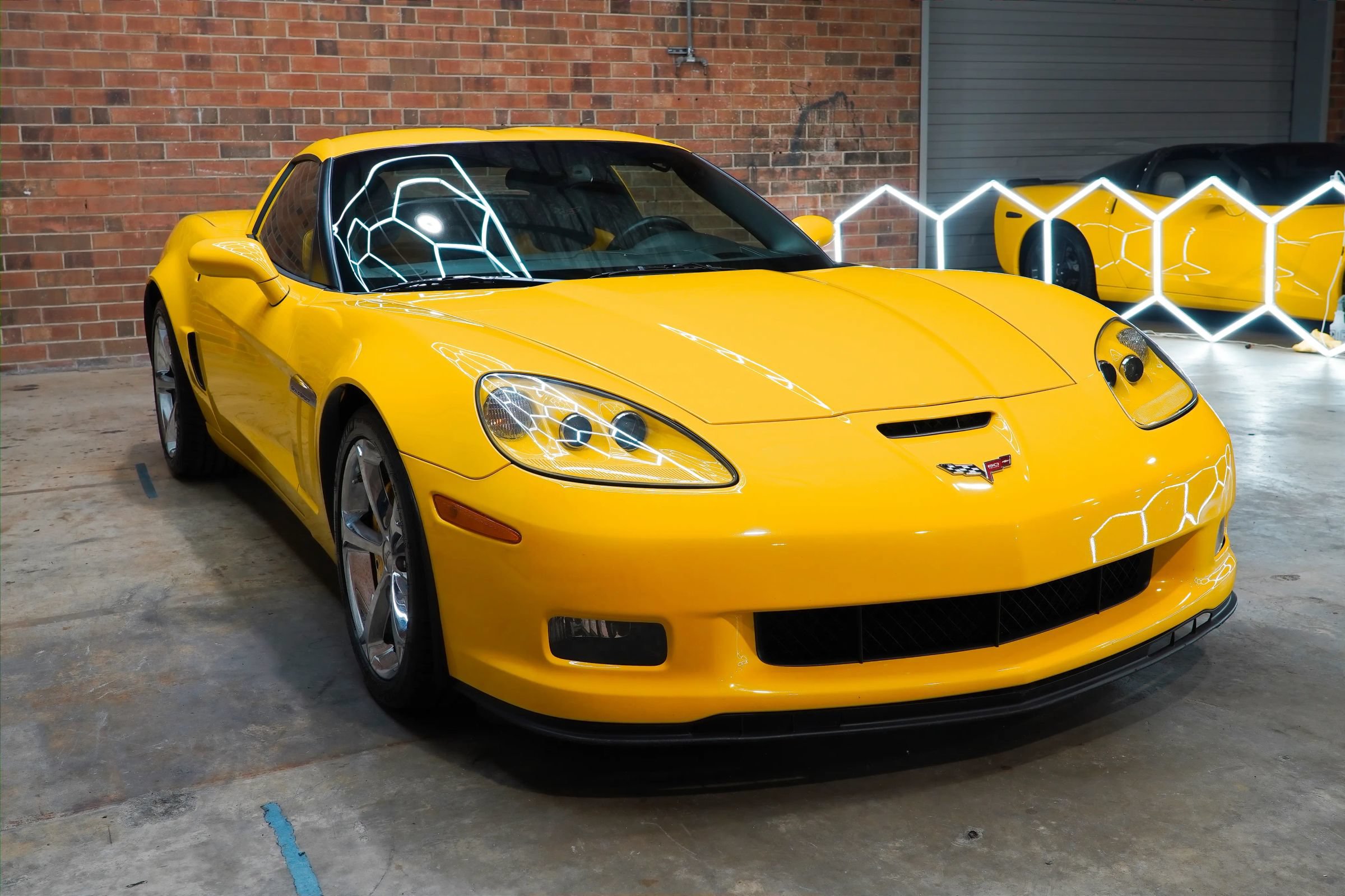 Used 2013 Chevrolet Corvette Grand Sport w/ 3LT Preferred Equipment Group RWD image 4