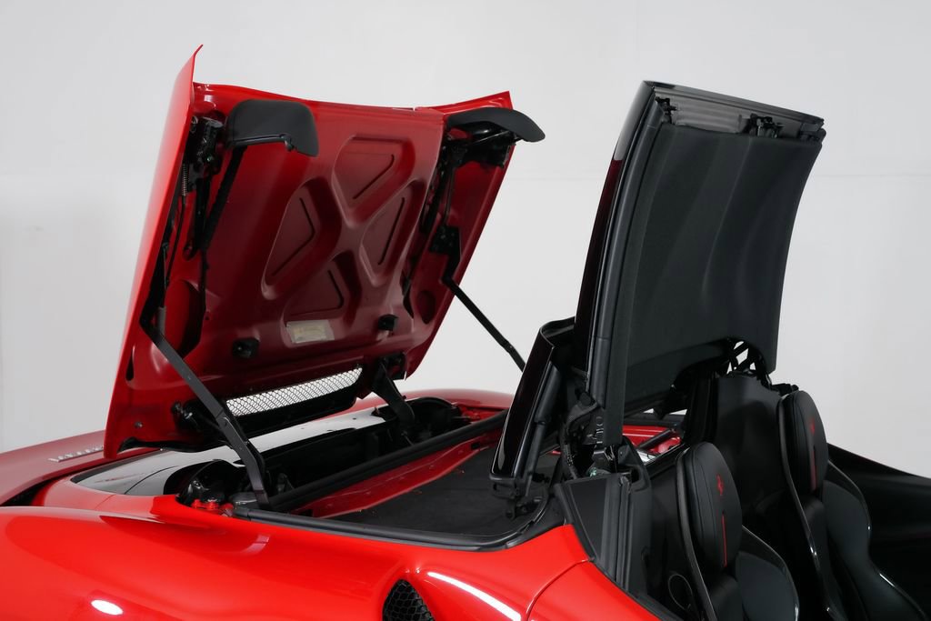 Used 2025 Ferrari 296 GTS RWD image 23