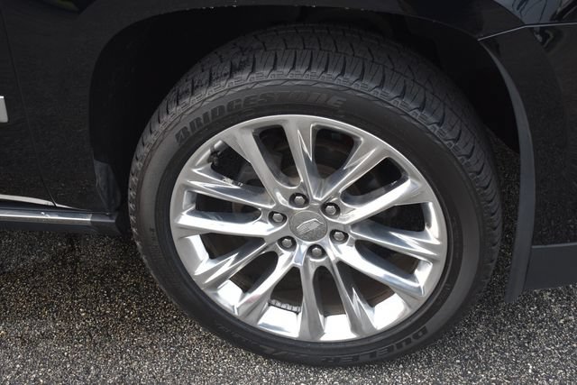 Certified 2019 Cadillac Escalade ESV Platinum AWD/4WD image 11