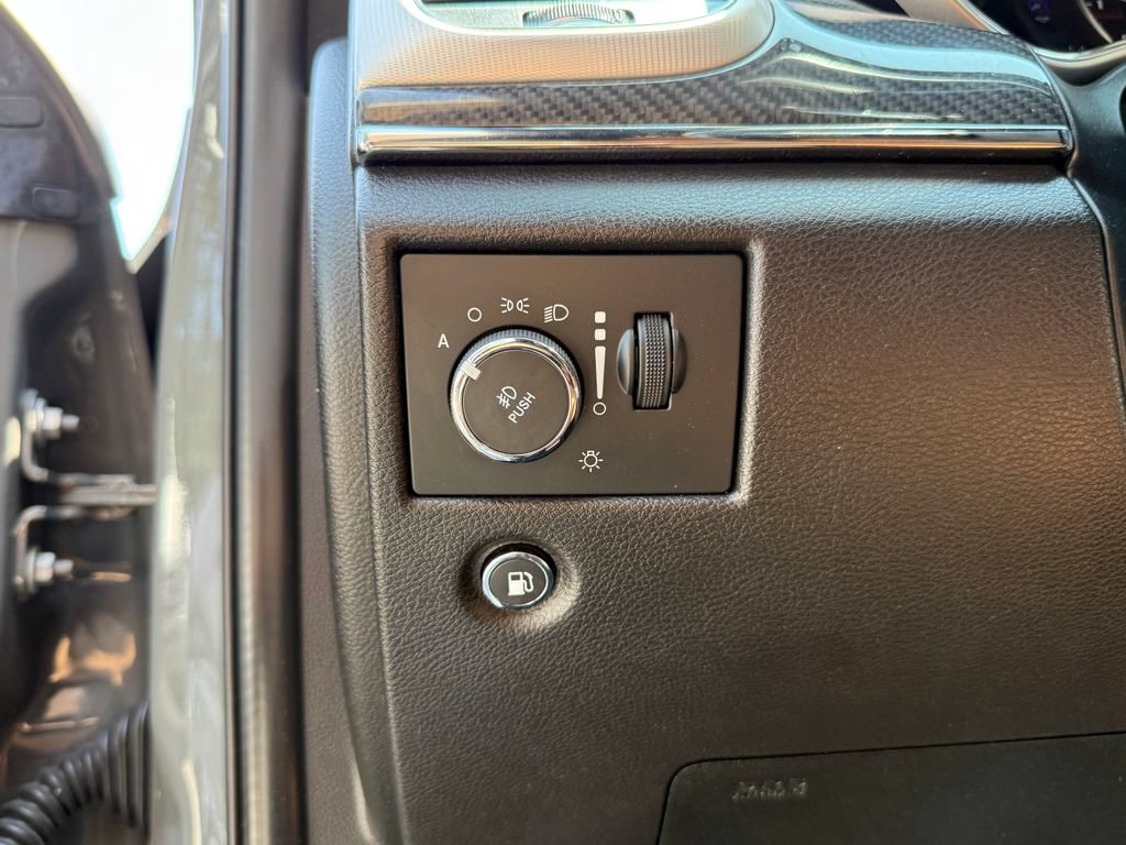 Used 2021 Jeep Grand Cherokee SRT AWD/4WD image 24