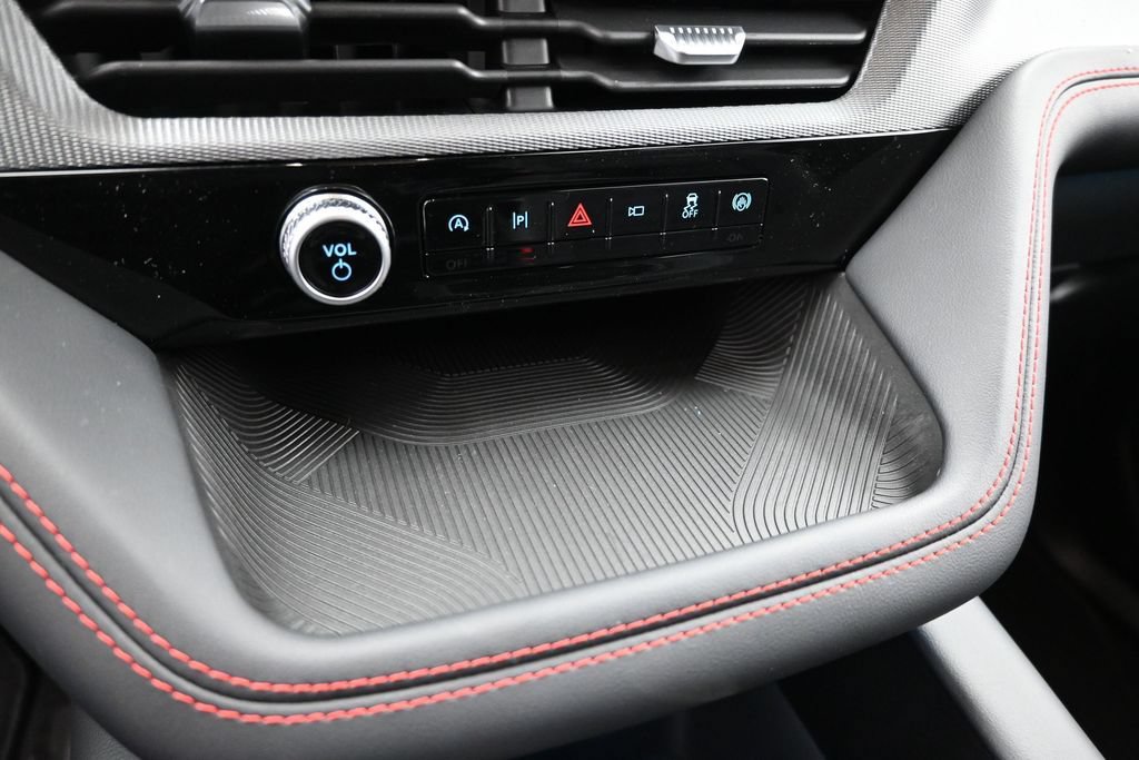 New 2026 Ford Explorer ST-Line w/ ST-Line Street Pack RWD image 16