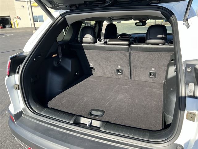 Used 2022 Jeep Cherokee Trailhawk w/ Comfort/Convenience Group image 24