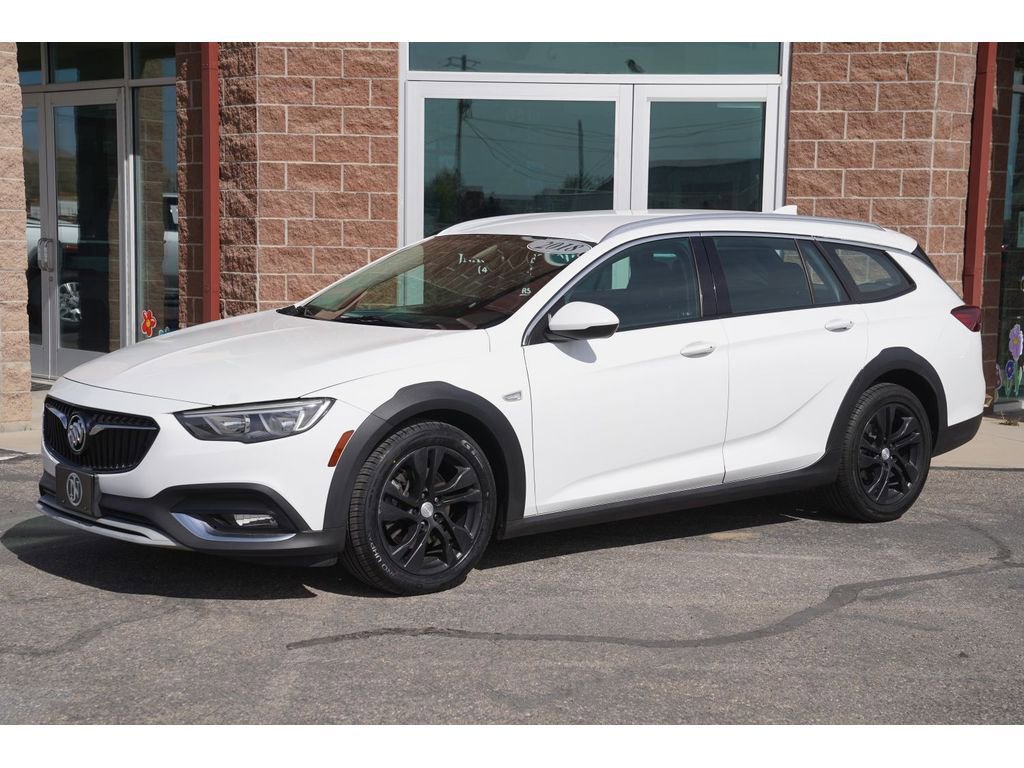Used 2018 Buick Regal Preferred AWD/4WD image 2