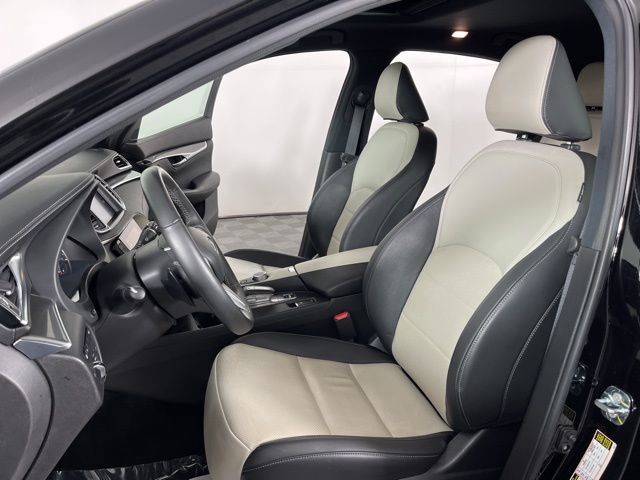 Used 2025 INFINITI QX55 Luxe w/ Cargo Package image 18
