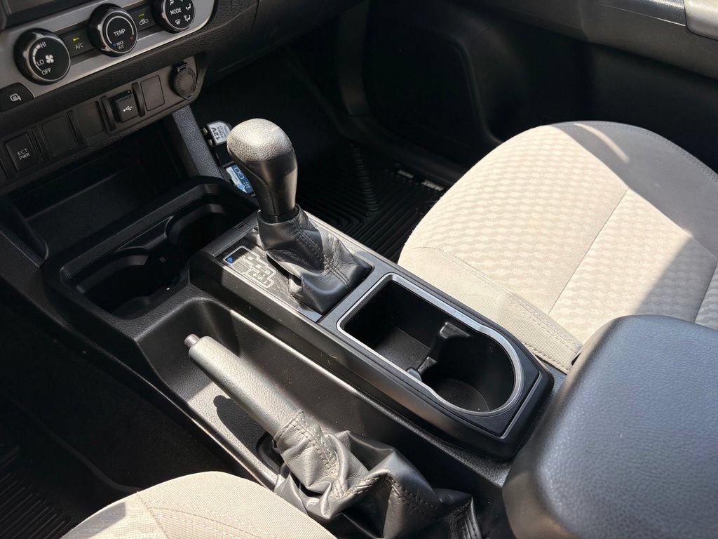 Used 2023 Toyota Tacoma SR RWD image 19