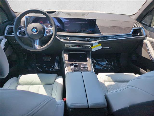New 2026 BMW X5 xDrive40i w/ M Sport Package AWD/4WD image 15